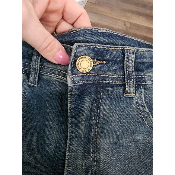 Romwe Star with Rhinestones Graphic Pockets Denim Shorts Womens 4 SMALL - Picture 7 of 10